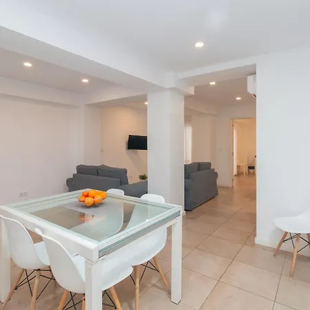 Aparthotel Bet - Abastos 2*