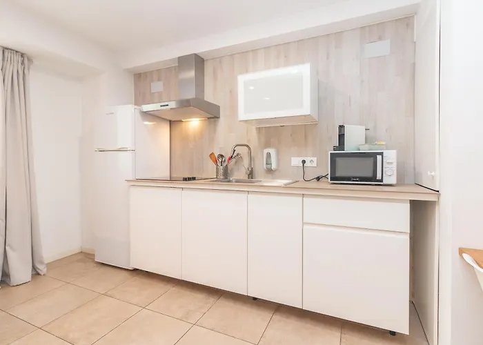Bet - Abastos Apartahotel 4*